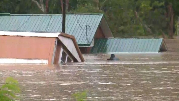 ΗΠΑ: Τουλάχιστον 3 νεκροί από πλημμύρες στο Κεντάκι – Φόβοι για διψήφιο αριθμό θυμάτων