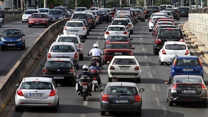 Γερμανική έρευνα αναδεικνύει τις προϋποθέσεις ώστε οι πολίτες να αφήσουν το αυτοκίνητό τους και να χρησιμοποιήσουν εναλλακτικά μέσα μετακίνησης στις πόλεις