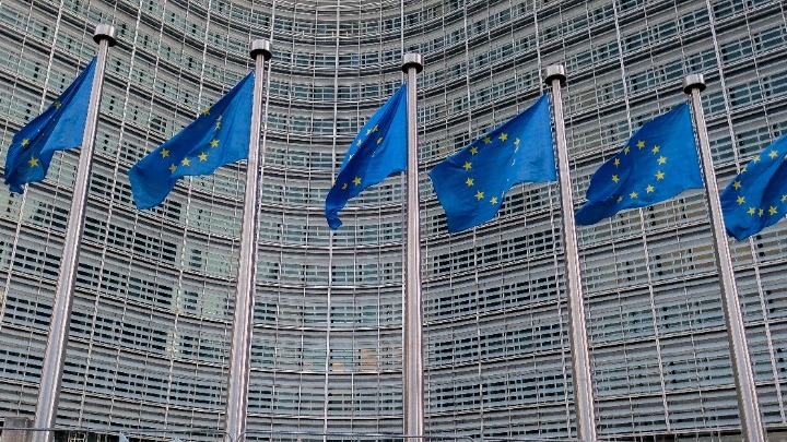 Το Ευρωπαϊκό Συμβούλιο επαναλαμβάνει τη δέσμευση της ΕΕ να βοηθήσει την Ουκρανία «για όσο διάστημα χρειαστεί»